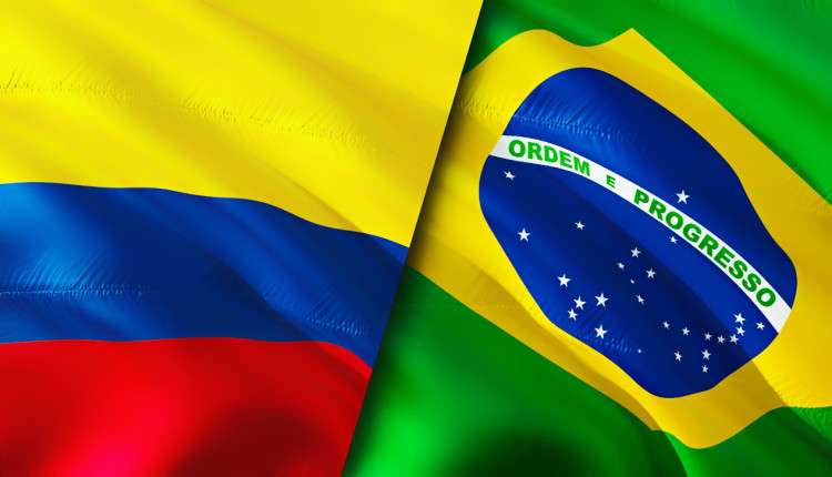 Bandeiras do Brasil e Colômbia