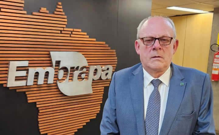 Carlos-Augustin-é-designado-membro-titular-para-comitê-gestor-interministerial-do-Programa-Nacional-de-Conversão-de-Pastagens