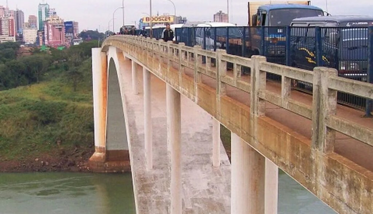 Fronteira entre Brasil e Paraguai