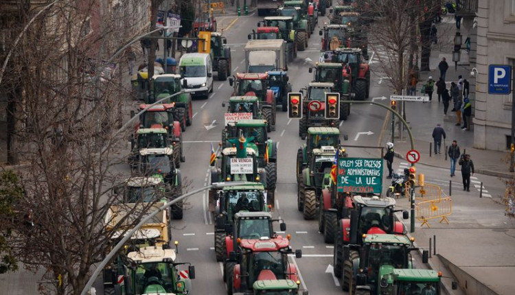 Protesto de agricultores espanhóis em Girona