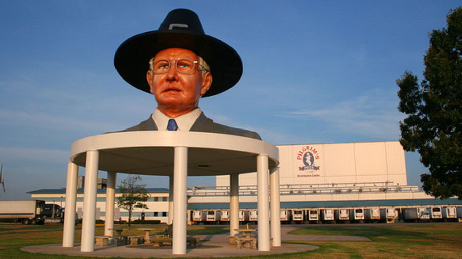 Pilgrim’s eleva quadro de funcionários antes da perda de trabalhador migrante