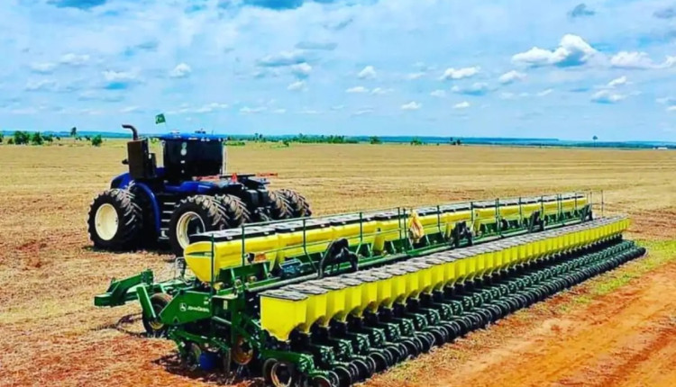 Paresi - investimento em máquinas agrícolas