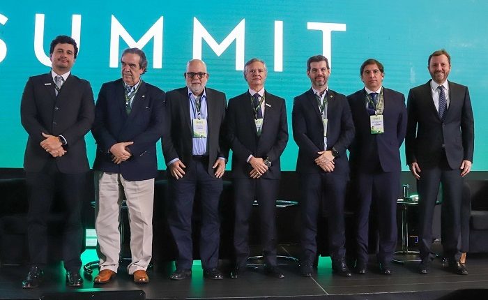A CNA participa do Cana Summit 2024 desde quarta (10) defendendo os interesses dos produtores do setor sucroenergético do país.