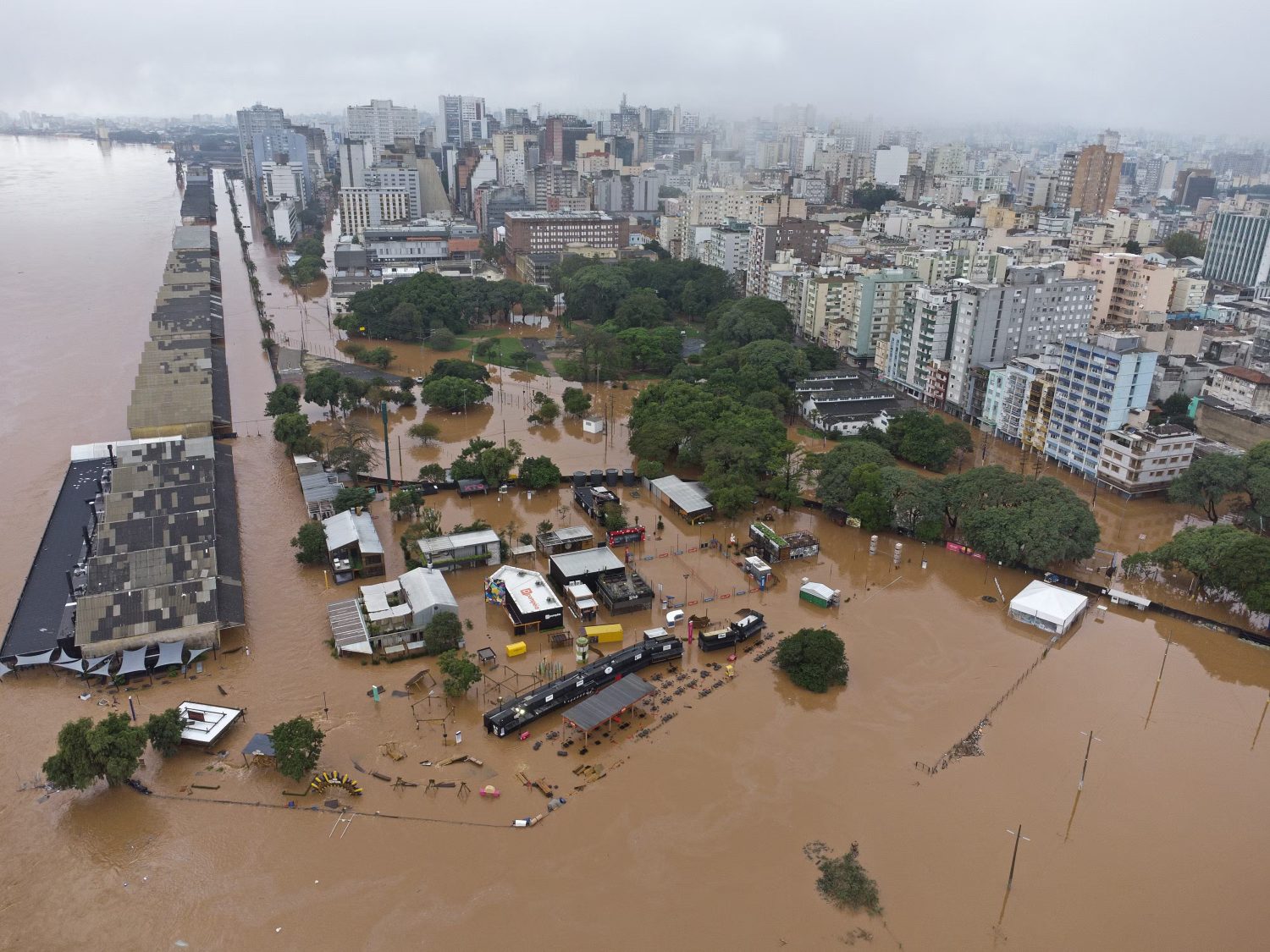 Haddad: ministérios entregam propostas para reconstruir o RS até sexta