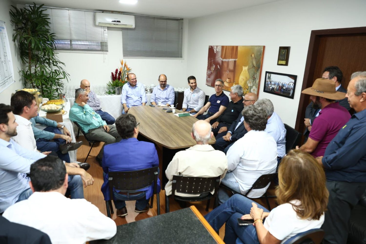 Sociedade Rural entrega demandas da classe rural para o Governador Romeu Zema