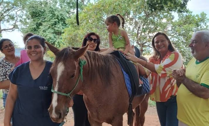 Prática terapêutica utiliza cavalo para incluir e transformar vidas