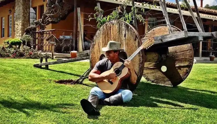 Conheça a nova fazenda milionária do cantor Eduardo Costa