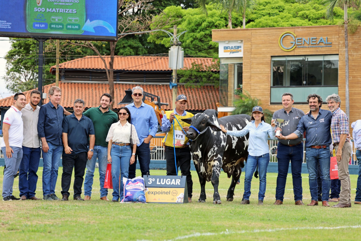 Terceiro Melhor Macho - AROEIRA FIV OT (Angelo Mario de Souza Tibery)