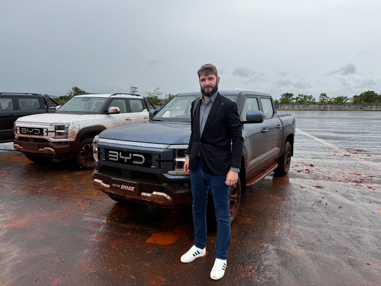 Thiago Pereira, Diretor de Conteúdo do Compre Rural, esteve presente no evento de lançamento da BYD Shark 