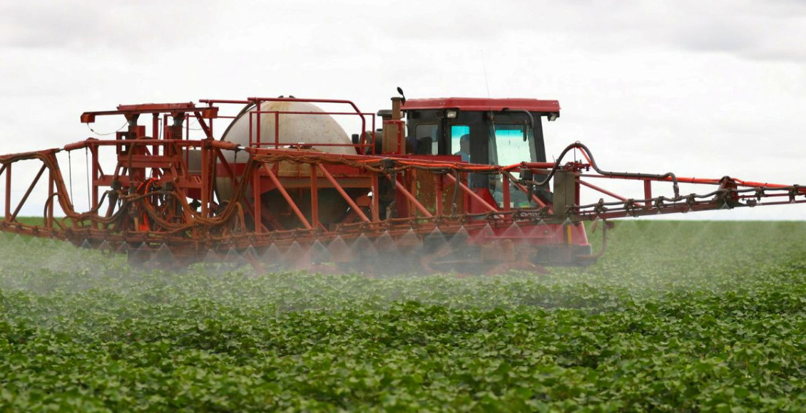 Fim de incentivos fiscais sobre agroquímicos pode aumentar em R$ 20,8 bi custo de produção, diz Mapa