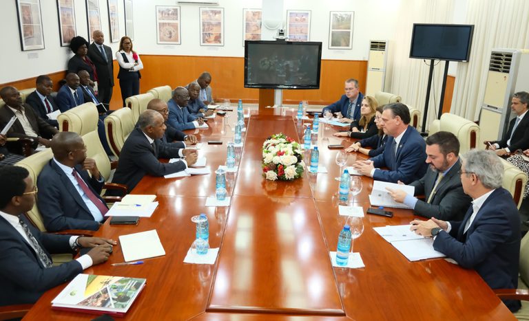 Missão oficial em Angola registra formalização de parcerias e abertura de oportunidades para o setor agropecuário