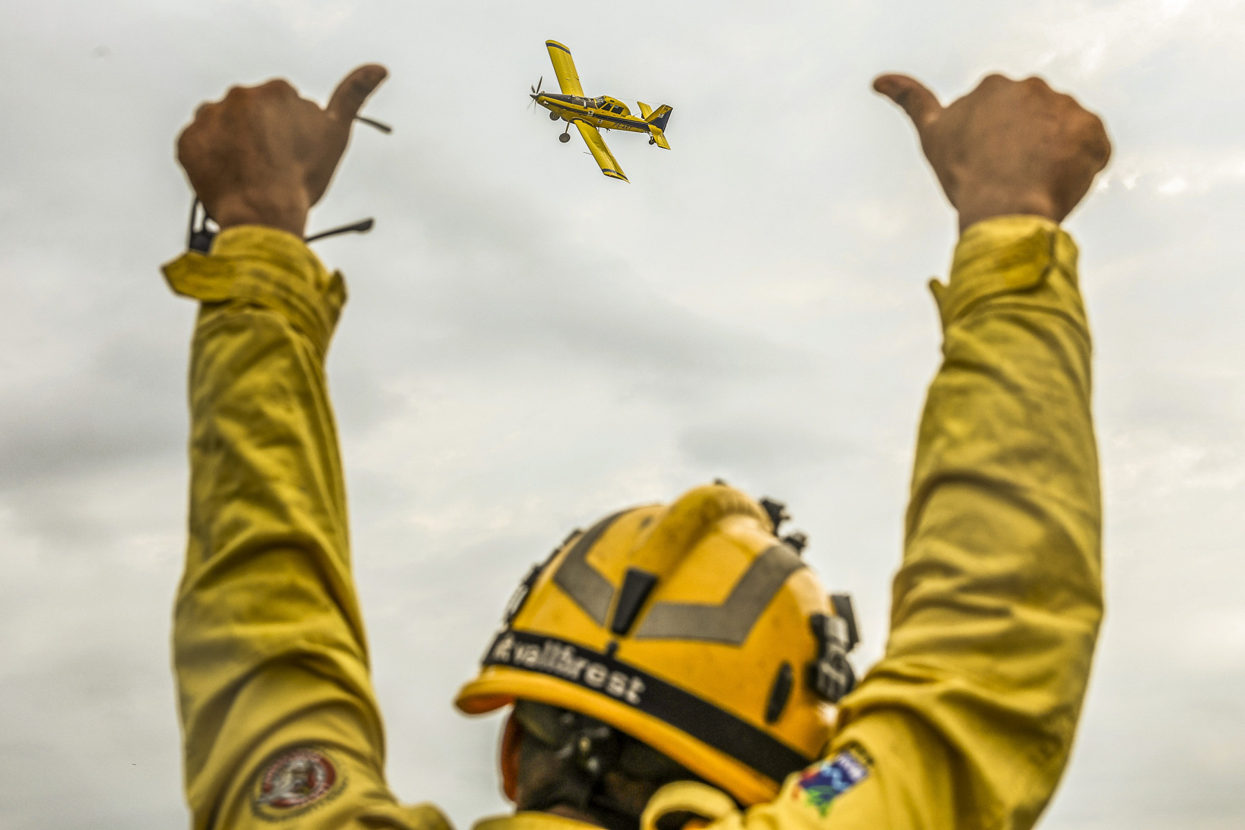 Aviação agrícola lançou 40,1 milhões de litros de água contra incêndios em 2024