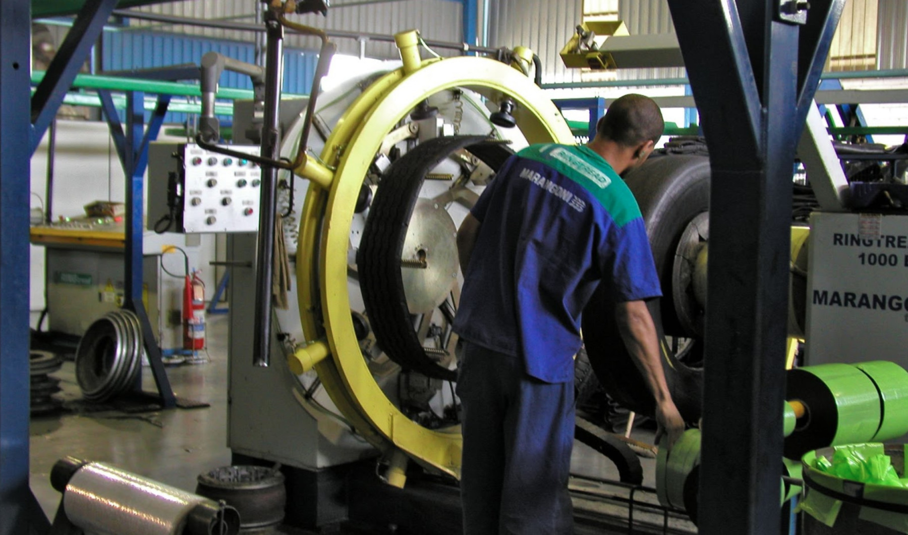 fabricacao de pneus na marangoni