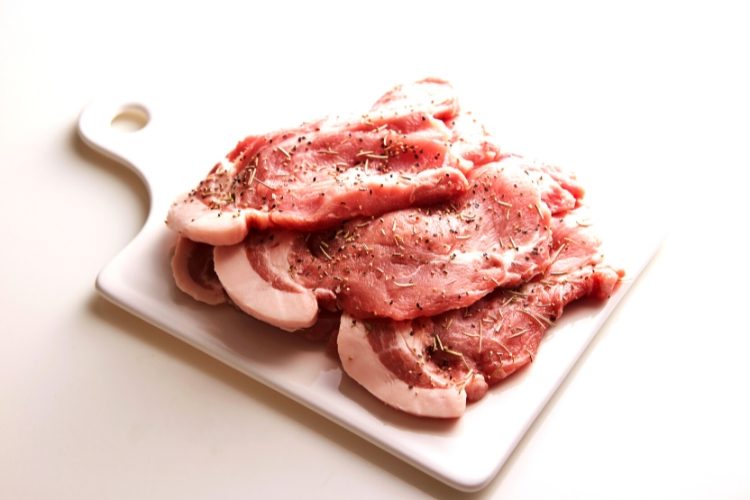 As 5 carnes exóticas mais surpreendentes que os brasileiros adoram