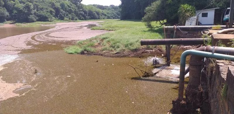 Crise hídrica em Chapecó força BRF a buscar água no Rio Uruguai para salvar produção