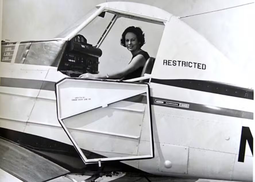 Falece aos 101 anos, a primeira mulher a pilotar aviões agrícolas no mundo