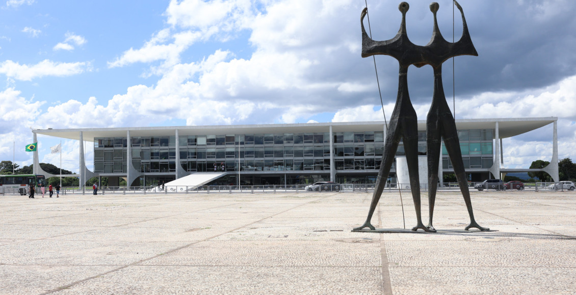 Projeto de recuperacao da Praca dos Tres Poderes
