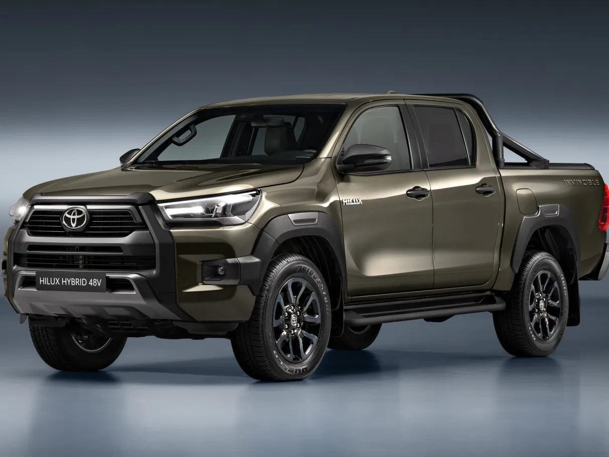 Toyota lança nova Hilux híbrida por R$ 336 mil e deixa fãs de picapes eufóricos no Brasil