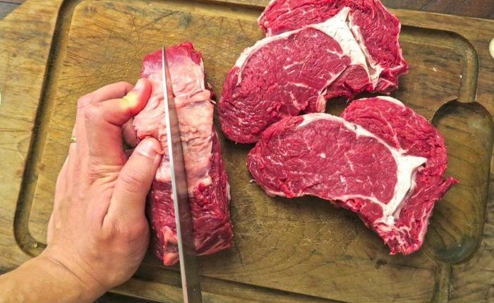 Você sabe o motivo pelo qual a carne de animais inteiros é mais escura?