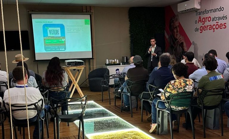 Mapa participa da Agrishow e destaca estratégias de internacionalização do agro brasileiro