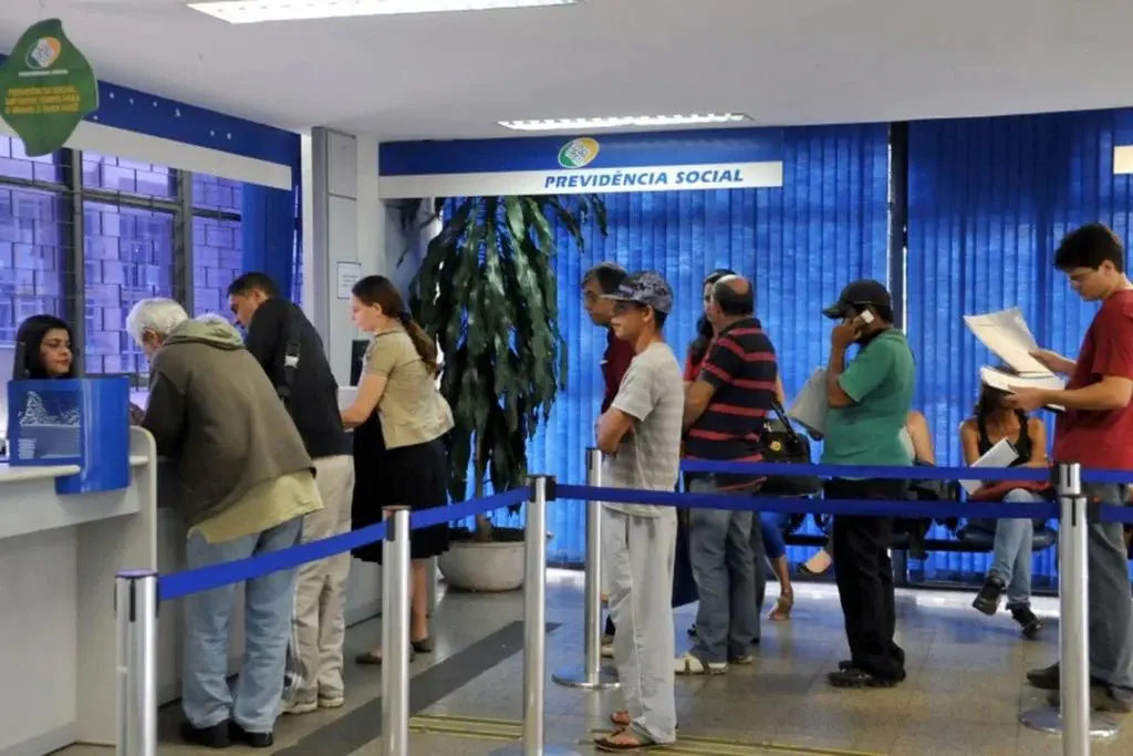 PF investiga fraudes no INSS em operação que envolve entidades do setor agropecuário
