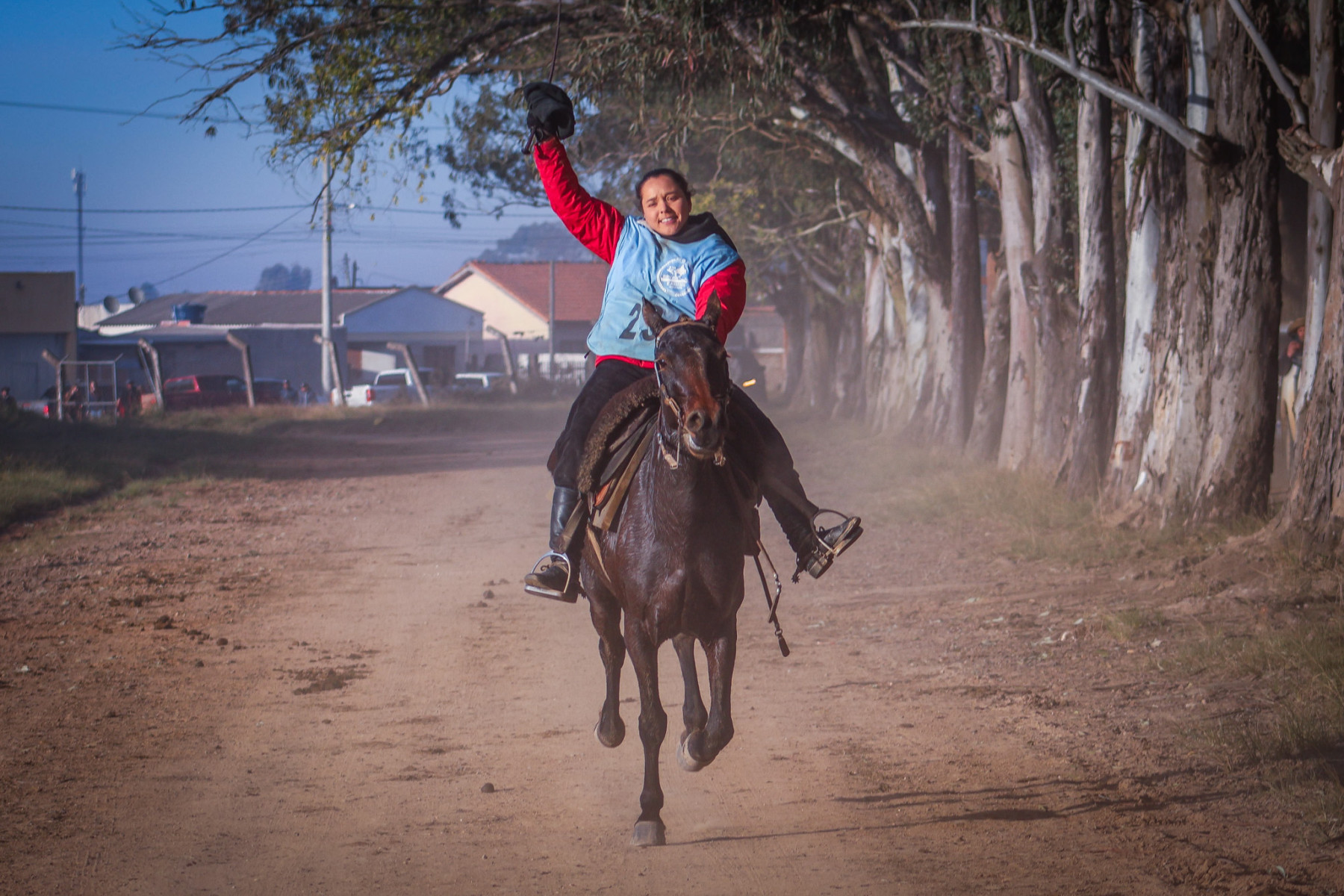 Na foto: Carolina Bundt montando Adrenalina da Catú