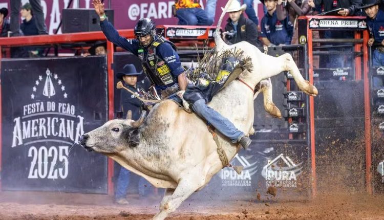 Sandro Batista faz história como o primeiro a conquistar dois títulos do Iron Cowboy