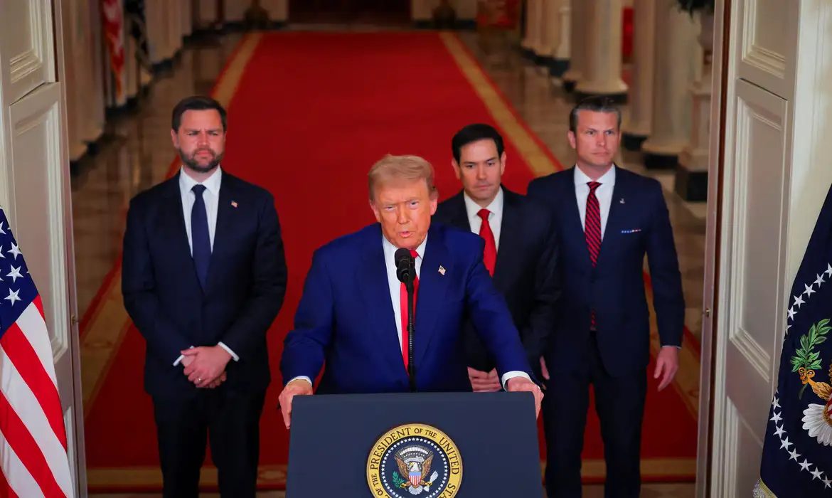 EUA ataca usinas nucleares do Irã