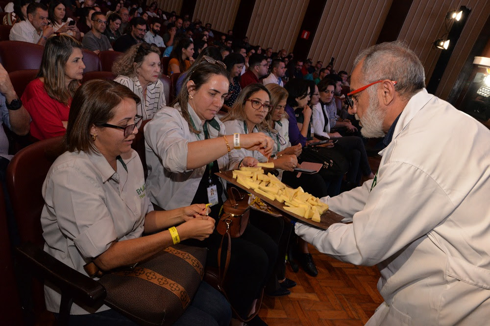 ExpoQueijo Brasil começa com recorde internacional e reforça posição como vitrine mundial do queijo artesanal