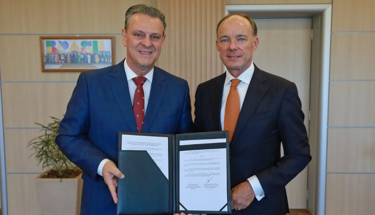 Fávaro assina memorando com Países Baixos para promover sistemas alimentares sustentáveis