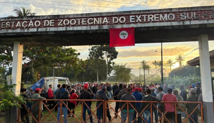 Invasão do MST paralisa centro de pesquisa da Ceplac e causa danos à infraestrutura na Bahia