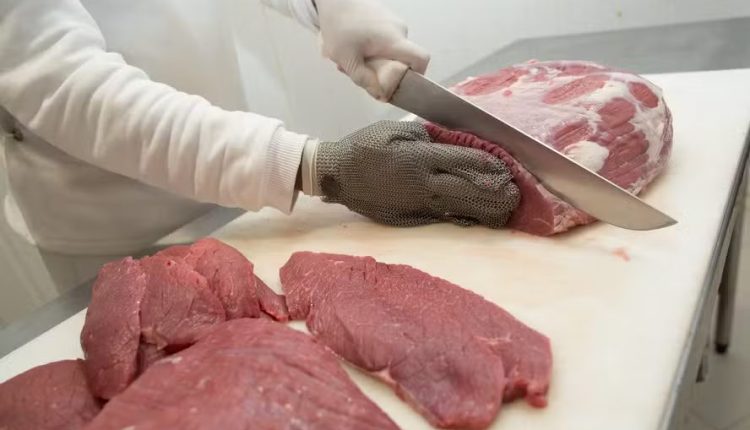 Brasil conquista habilitação para exportar carne ao Vietnã com sua primeira planta autorizada