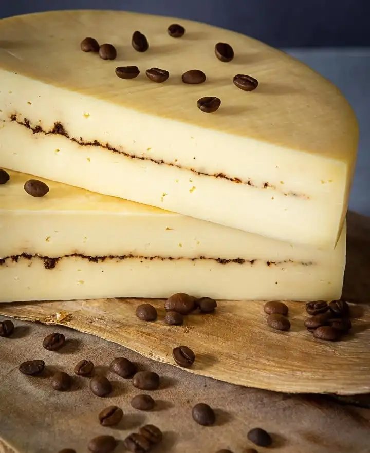 Cunha vira capital do queijo com o 1º Prêmio Sudeste — e Jersey Brasil rouba a cena