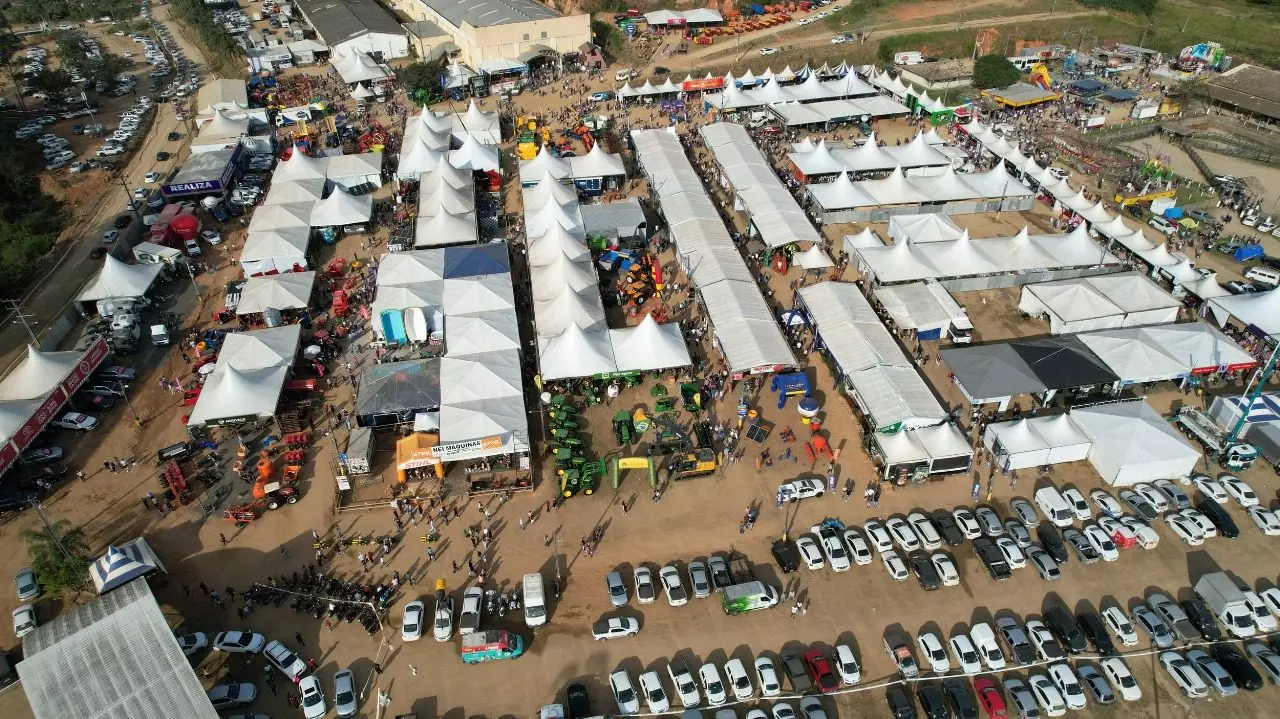 FEAGRO 2025: O Palco da excelência da raça Jersey na Capital Nacional do Leite