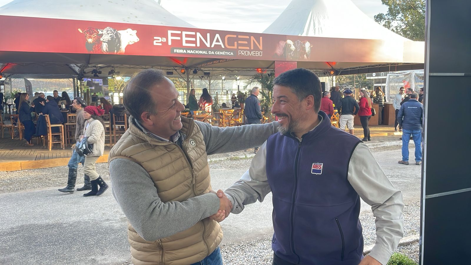 ABS contrata dois campeões Recalada na Fenagen