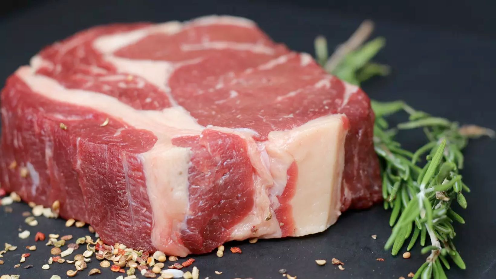 steak - carne vermelha - contra-file carne bovina