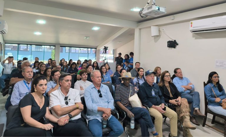 Caravana do Agro Exportador reforça internacionalização durante a ExpoGenética 2025