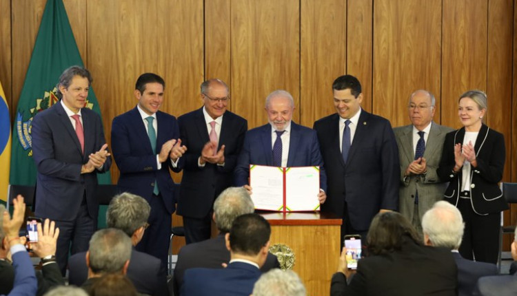 Governo lança Plano Brasil Soberano para proteger exportadores e trabalhadores de sobretaxas dos EUA