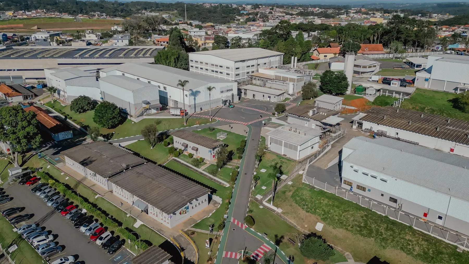Vaxxinova anuncia ampliação de fábrica de vacinas autógenas no 17º SBSS