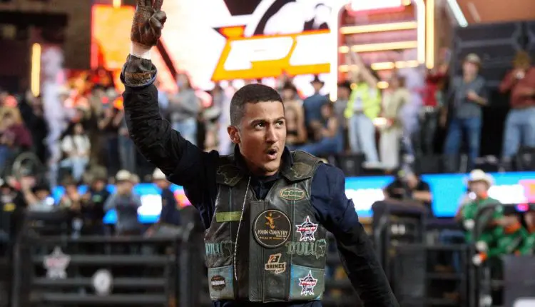 Gustavo Luiz da Silva é o campeão da PBR Brazil pela etapa Barretos