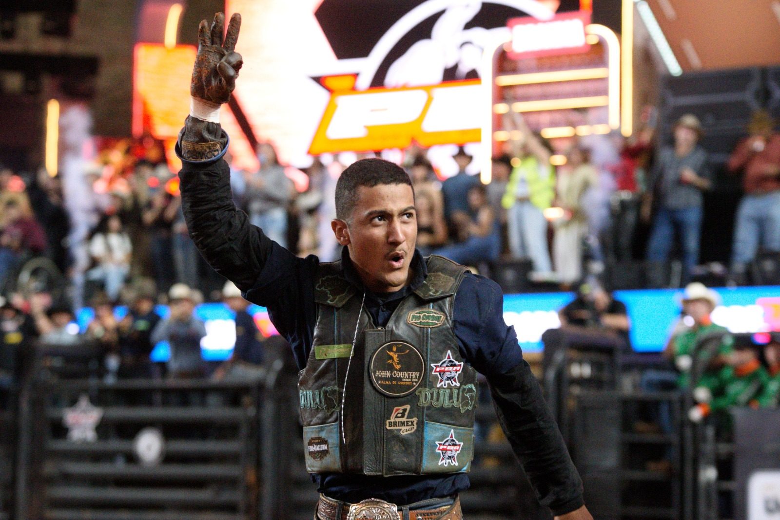 Gustavo Luiz da Silva é o campeão da PBR Brazil pela etapa Barretos