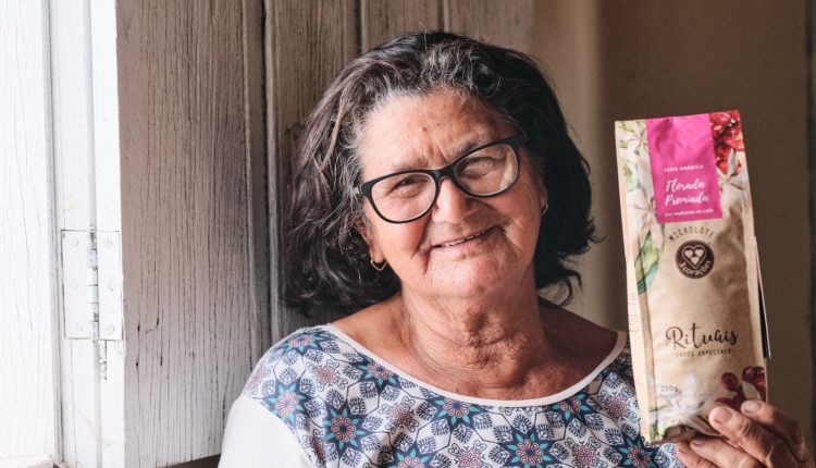Na reta final de inscrições, Concurso 3 Corações Florada Premiada reconhece e valoriza o trabalho das cafeicultoras de todo o Brasil