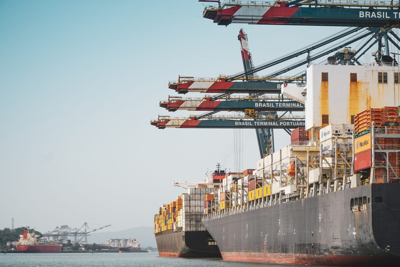 Porto de Santos registra recorde histórico na movimentação de cargas