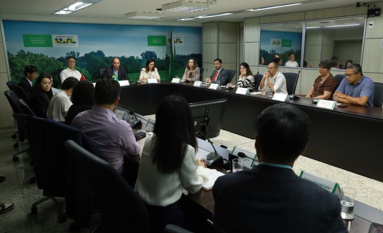Brasil e China seguem no diálogo sobre sustentabilidade e transparência nas cadeias produtivas agropecuárias