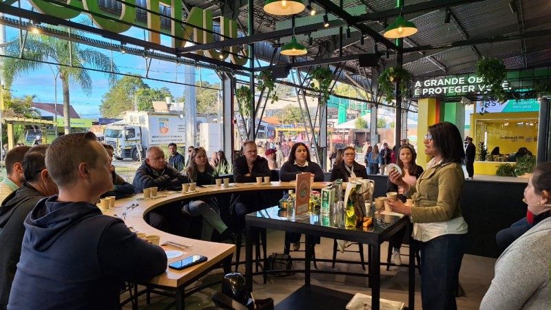 Planta de erva-mate gaúcha tem características especiais e dá origem à nova cachaça