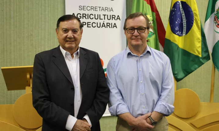 Faesc e Conseleite cobram ações do governo para frear crise na cadeia produtiva do leite