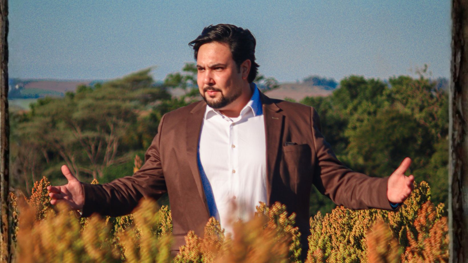 advogado dr Carlos Henrique Rodrigues Pinto especialista em direito agrario