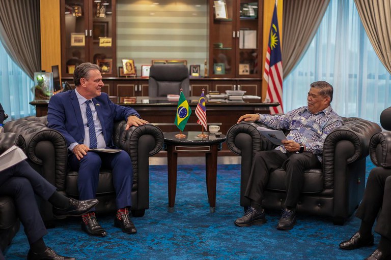 Brasil retoma exportações de carne de frango e amplia acesso de produtos agropecuários à Malásia