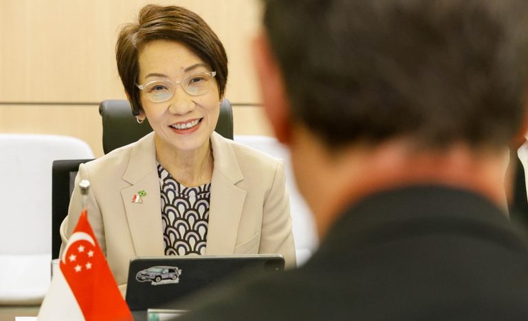 Ministro Fávaro reforça parceria com Singapura e amplia cooperação comercial e agroambiental