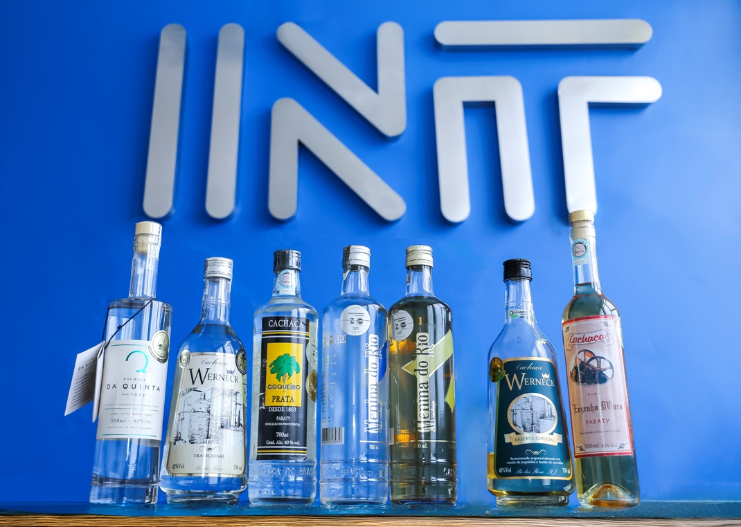 Certificação voluntária atesta qualidade da cachaça